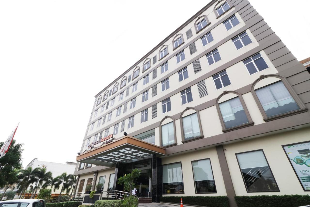 Grand Kanaya Hotel Medan Exterior foto